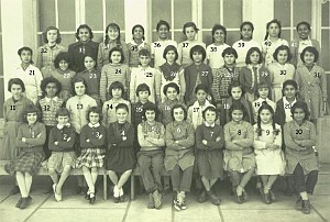 ECOLE PAUL BERT FILLES 1955 CM1